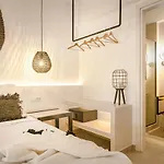 Thealos Santorini Apartmán *