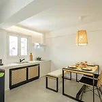 Apartmán Thealos Santorini Pýrgos