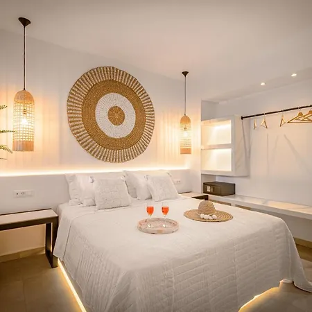 Thealos Santorini Apartament