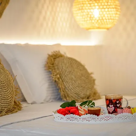 Apartamento Thealos Santorini Pýrgos