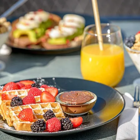 Thealos Santorini 아파트 *