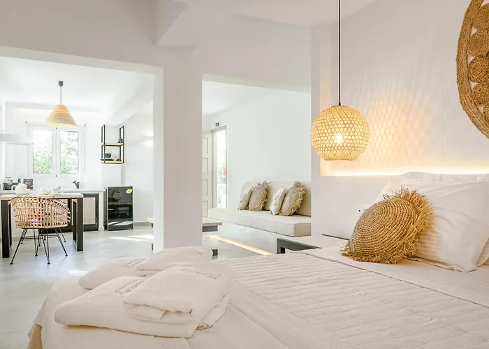 Thealos Santorini Pyrgos Kallistis