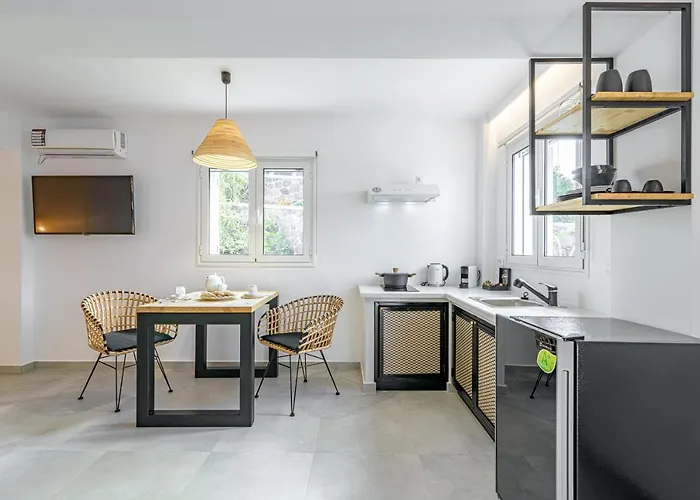 Apartment Thealos Santorini *